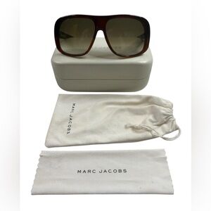 Marc Jacobs Oversized Tortoiseshell Sunglasses w/Case and Dust Bags
